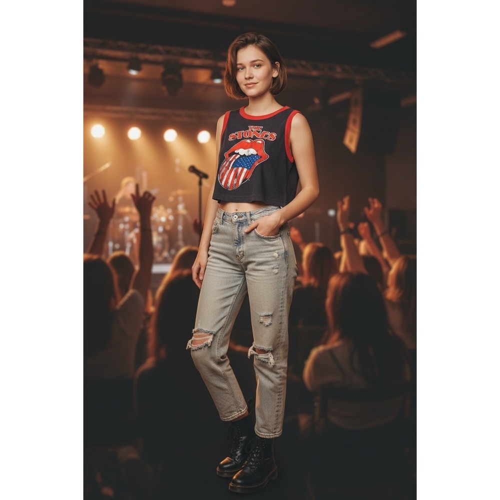 The Rolling Stones Crop Tank Top Womens XL American Flag Lips Graphic‎ Tee